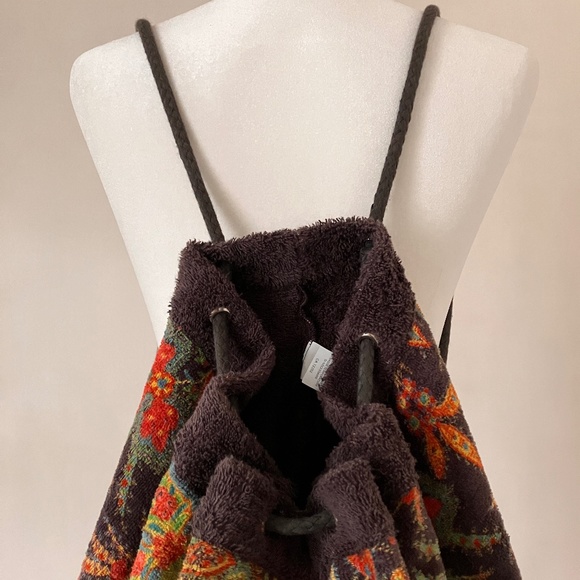 SHAN TERRYCLOTH BEACH BAG - Picture 7 of 16